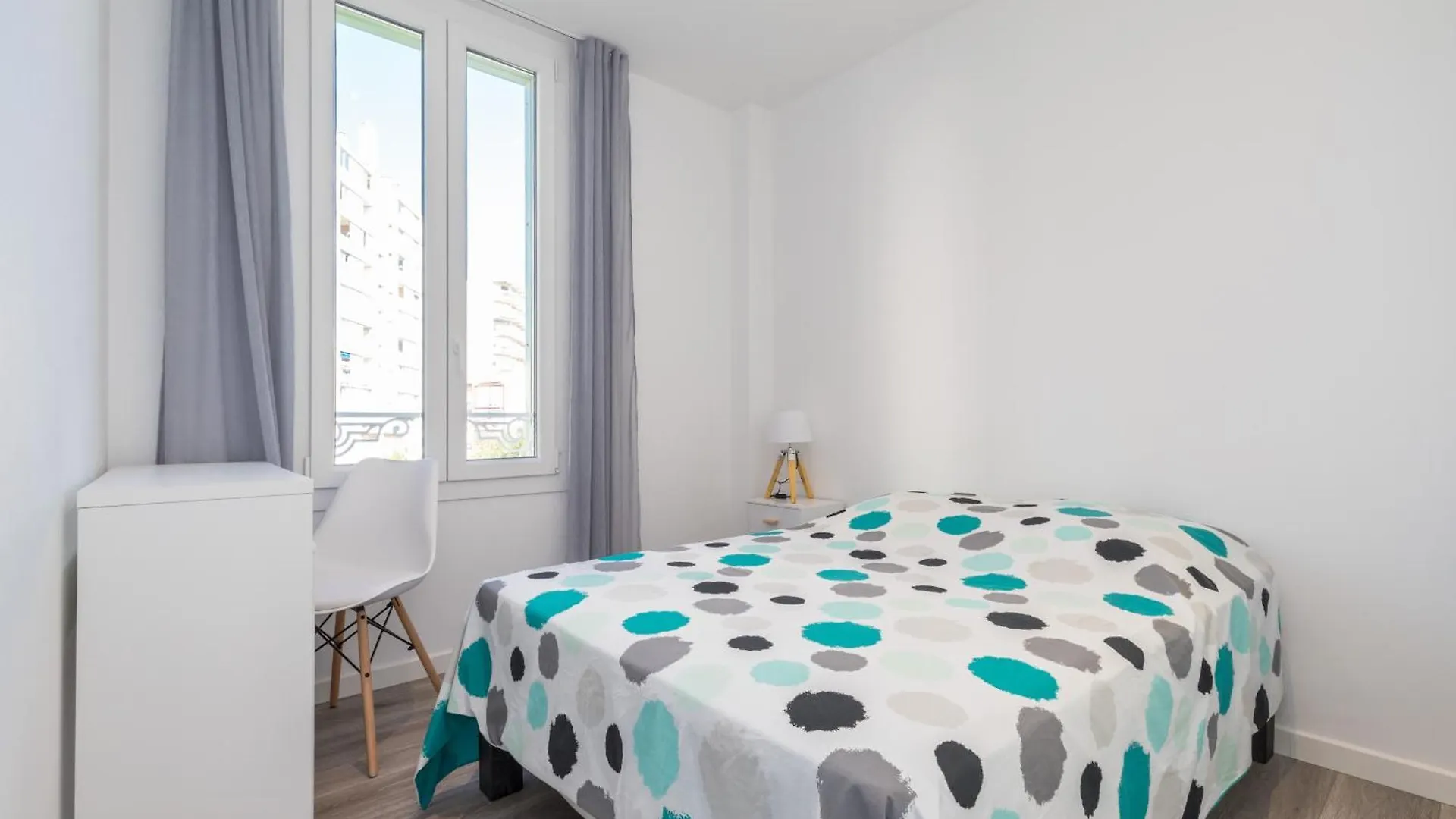 Appartement 1Er Etage Antibes Apartment