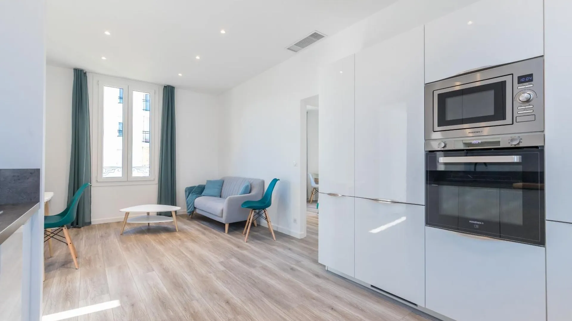 Apartment Appartement 1Er Etage Antibes